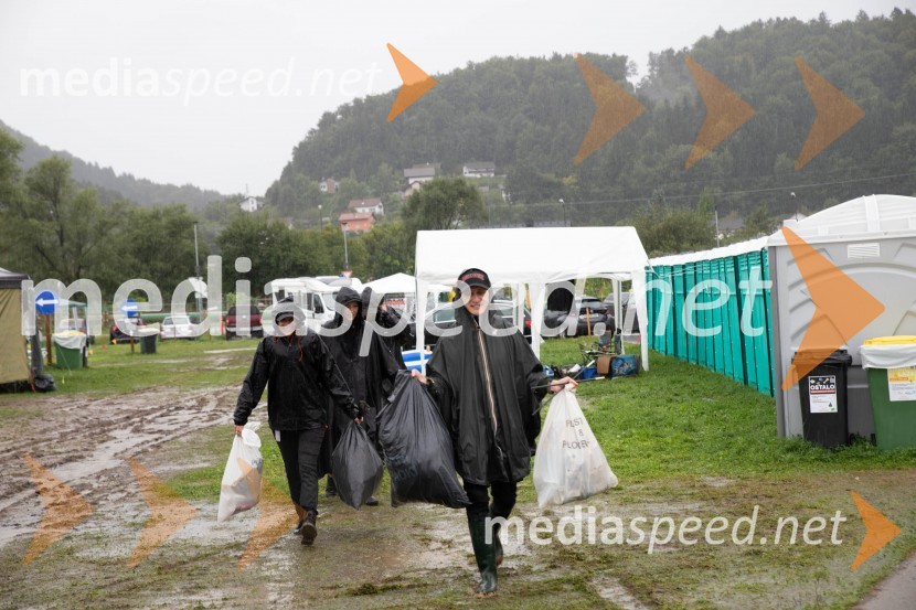 Evakuacija kampa Festivala Metal days v Velenju