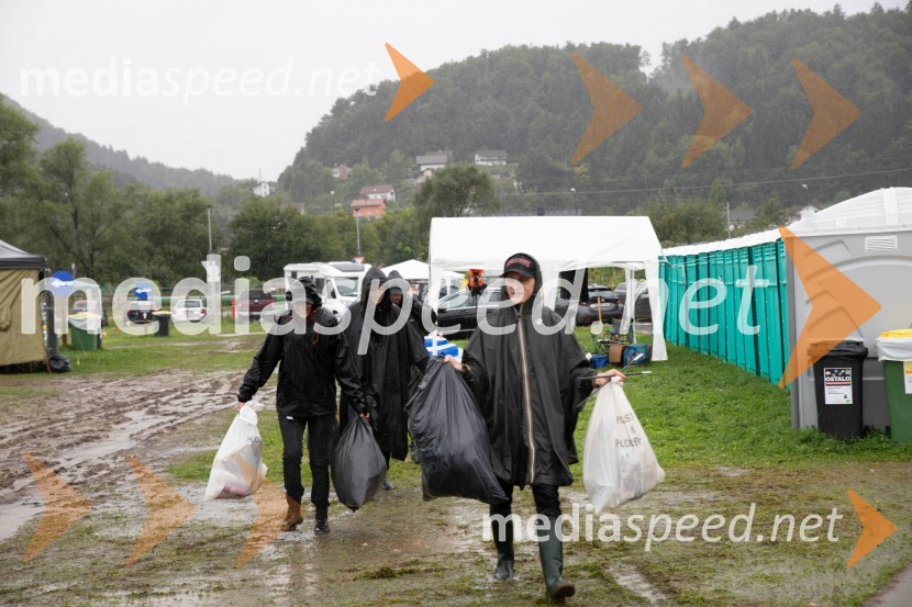 Evakuacija kampa Festivala Metal days v Velenju