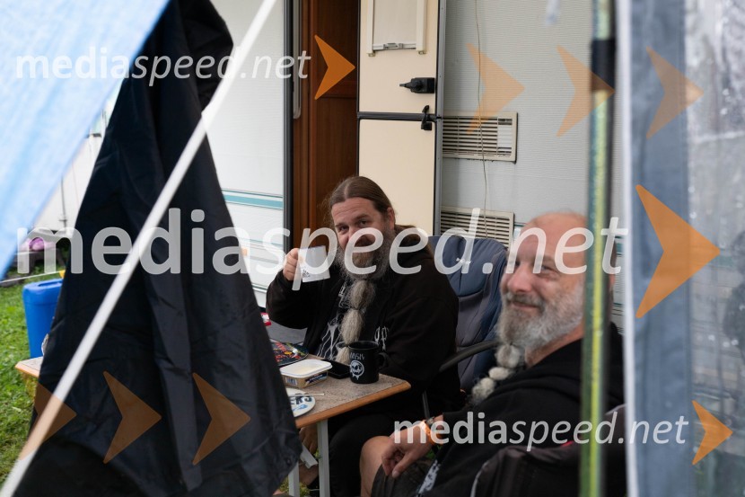 Evakuacija kampa Festivala Metal days v Velenju