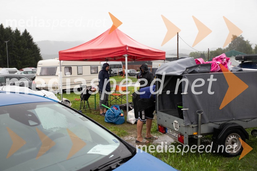 Evakuacija kampa Festivala Metal days v Velenju