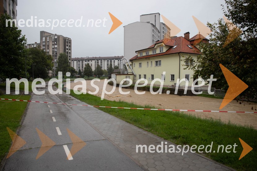 Evakuacija kampa Festivala Metal days v Velenju