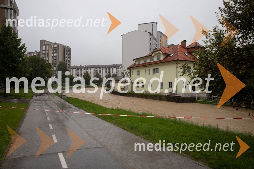 Evakuacija kampa Festivala Metal days v Velenju