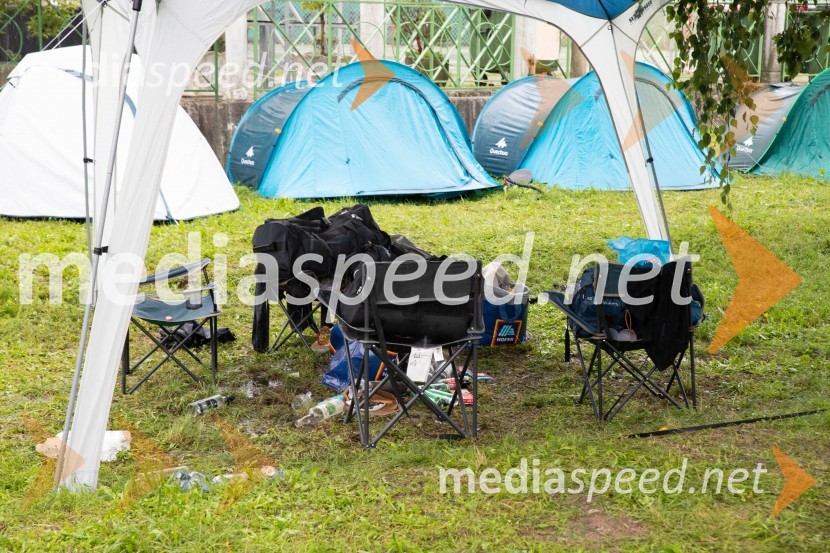 Evakuacija kampa Festivala Metal days v Velenju