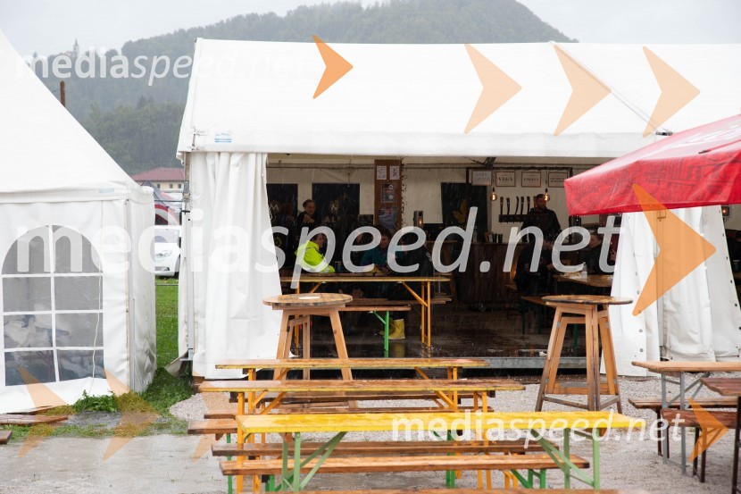 Evakuacija kampa Festivala Metal days v Velenju