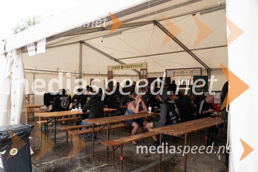 Evakuacija kampa Festivala Metal days v Velenju