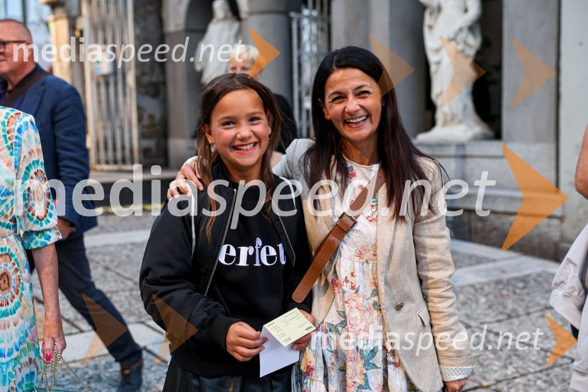  ... ;   Maja Stojanov, Strokovni svet Festivala Ljubljana, Pravne, kadrovske in splošne zadeveNa Ljubljana Festivalu plesni Gran Bolero