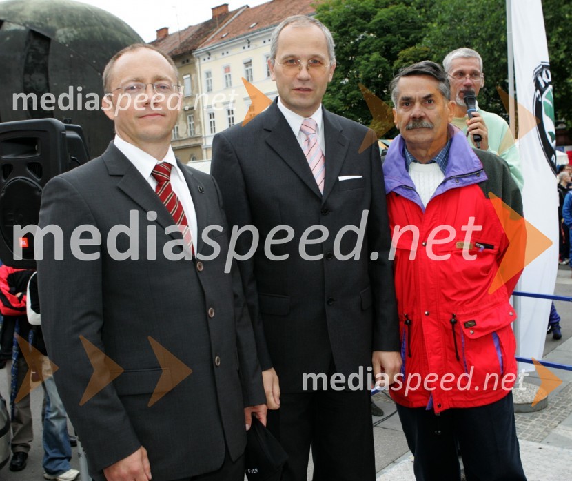 Tadej Sax, vodja programa BMW pri Avto Malgaj, Boris Sovič, mariborski župan v letih 1998-2006 in Dagmar Šuster, nekdanji predsednik Gospodarske zbornice Jugoslavije ter predsednik vrhovne avtomobilske športne zveze AŠ 2005 v SlovenijiRALLY, 3.Škoda rally Maribor