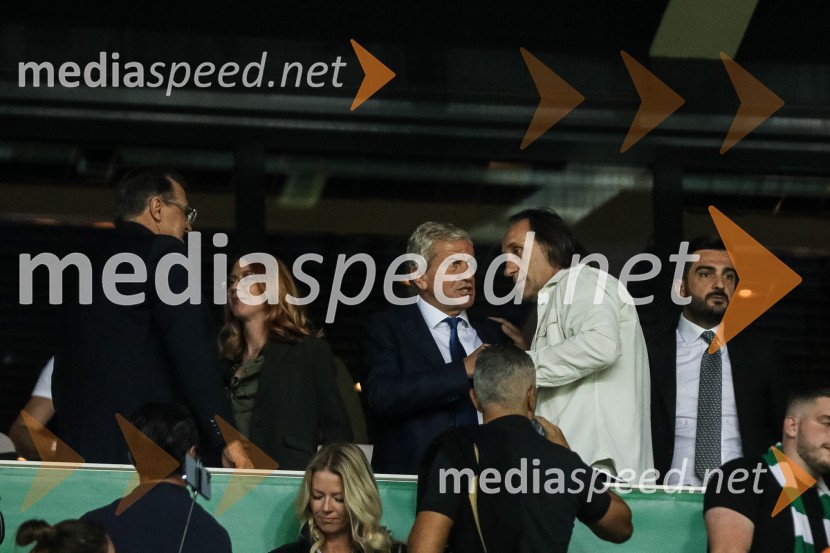 V Stožicah slavili turški nogometaši