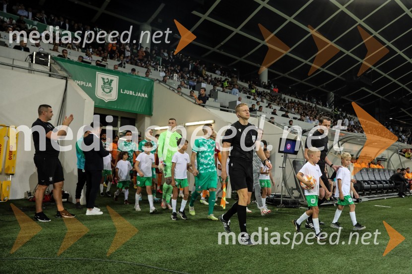 V Stožicah slavili turški nogometaši