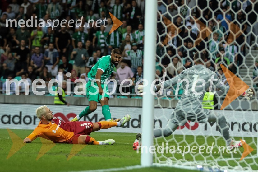  Victor Nelsson, nogometaš, Galatasaray SK;  David de Senna Fernandes Sualehe, nogometaš, NK Olimpija;  Fernando Muslera, vratar, Galatasaray SKV Stožicah slavili turški nogometaši