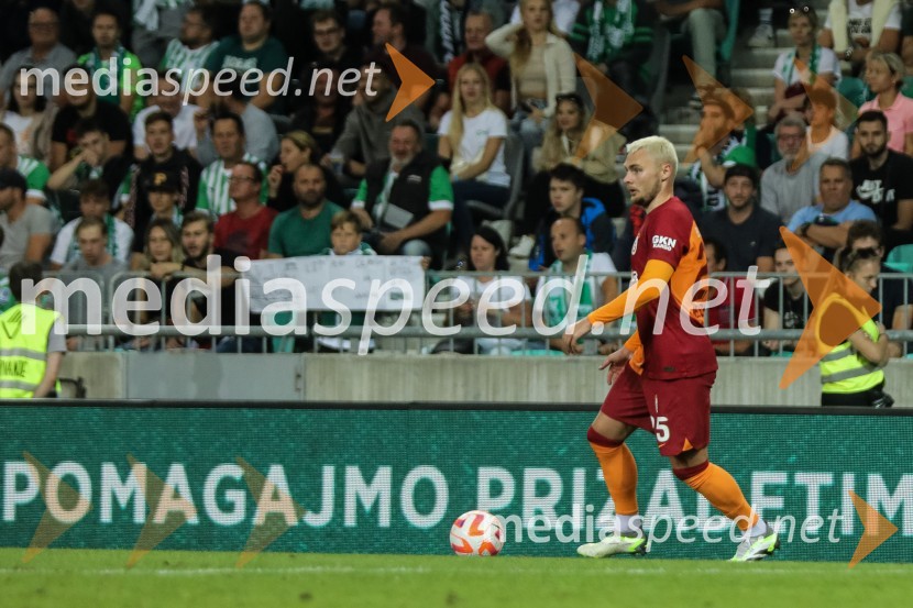  Victor Nelsson, nogometaš, Galatasaray SKV Stožicah slavili turški nogometaši