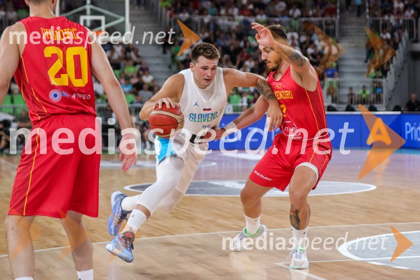  Luka  Dončić, košarkar;  ... Dončić navdušil Stožice, Slovenija premagala Črno goro