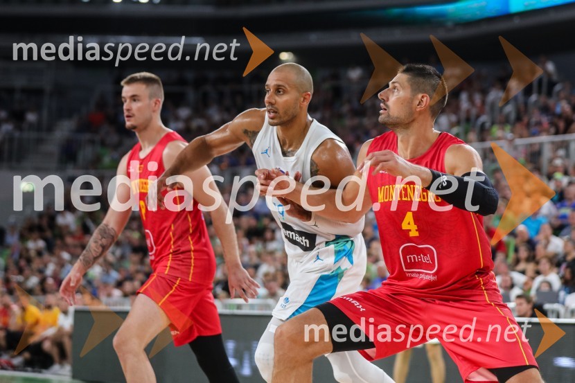  Dino Radončić, košarkar;  Jordan Morgan, košarkar;  Nikola Vučević, košarkarDončić navdušil Stožice, Slovenija premagala Črno goro