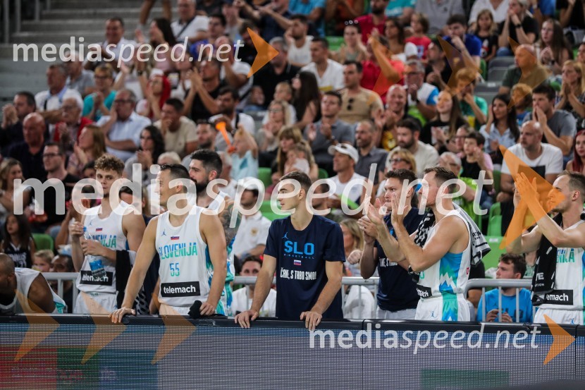  Aljaž Kunc, košarkar;  Jakob Čebašek, košarkar;  Žiga Samar, košarkar;  Zoran Dragić, košarkarDončić navdušil Stožice, Slovenija premagala Črno goro