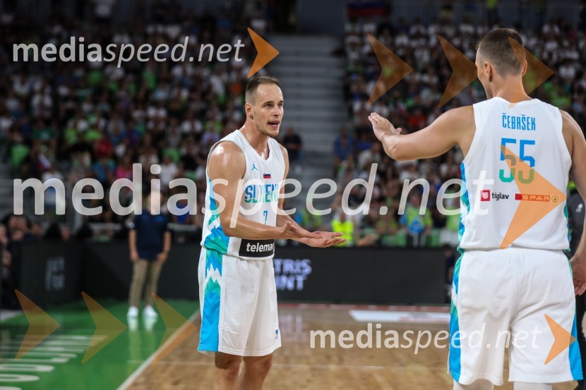  Klemen Prepelič, košarkar;  Jakob Čebašek, košarkarDončić navdušil Stožice, Slovenija premagala Črno goro