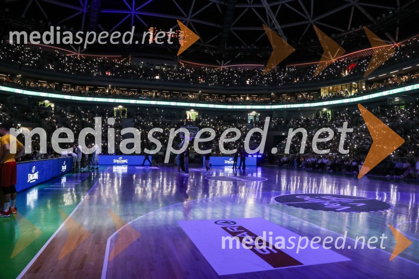 Dončić navdušil Stožice, Slovenija premagala Črno goro