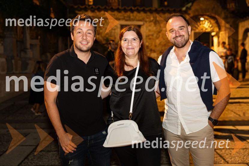  Alex Volasko, pevec;  Teja Pelko, novinarka, Svet24;  Žiga Lakner, pevecNa Ljubljana Festivalu čarobna glasba iz Harryja Potterja