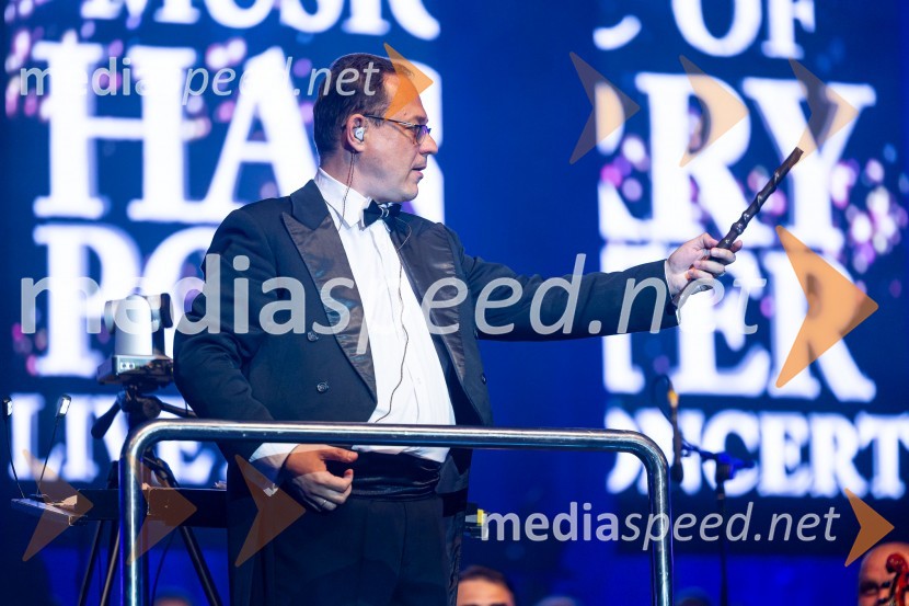  Sergej Černijak, dirigentNa Ljubljana Festivalu čarobna glasba iz Harryja Potterja