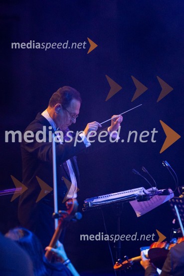  Sergej Černijak, dirigentNa Ljubljana Festivalu čarobna glasba iz Harryja Potterja