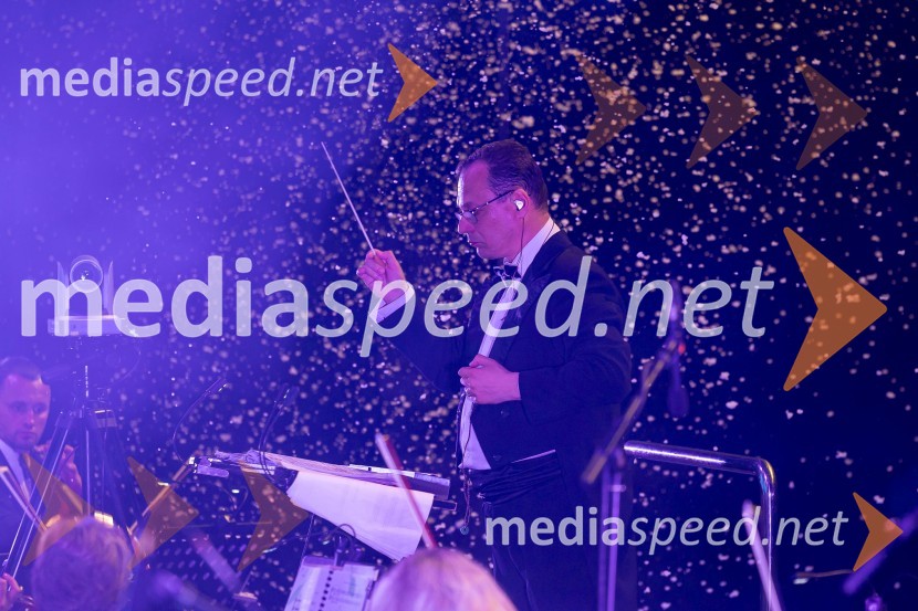  Sergej Černijak, dirigentNa Ljubljana Festivalu čarobna glasba iz Harryja Potterja