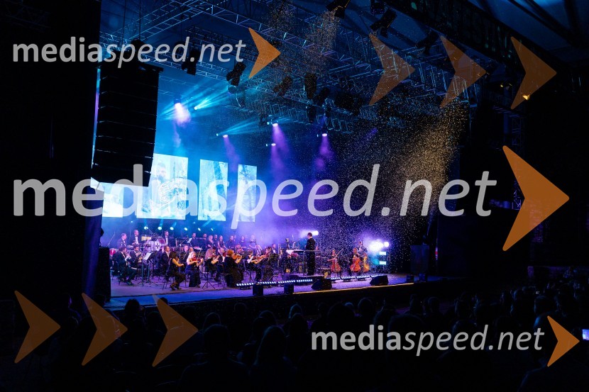  Sergej Černijak, dirigentNa Ljubljana Festivalu čarobna glasba iz Harryja Potterja