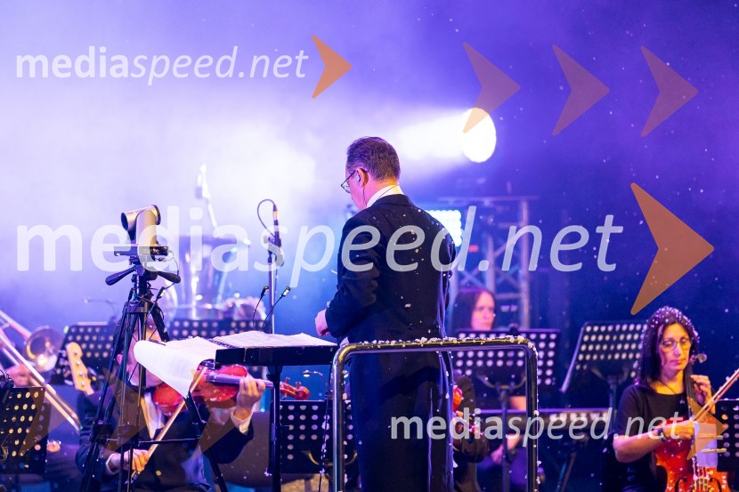  Sergej Černijak, dirigentNa Ljubljana Festivalu čarobna glasba iz Harryja Potterja