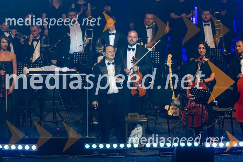  Sergej Černijak, dirigentNa Ljubljana Festivalu čarobna glasba iz Harryja Potterja