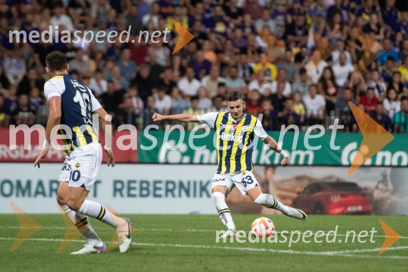  Dušan Tadić, nogometaš, Fenerbahče SK;  Sebastian Szymanski, nogometaš, Fenerbahče SKNogometaši Maribora izgubili tekmo proti Fenerbahčeju