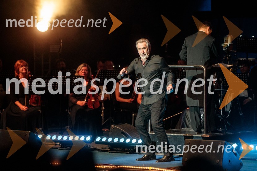  William  Kircher, igralec, povezovalecKoncert filmske glasbe Gospodarja prstanov in Hobita, 71. Ljubljana Festival