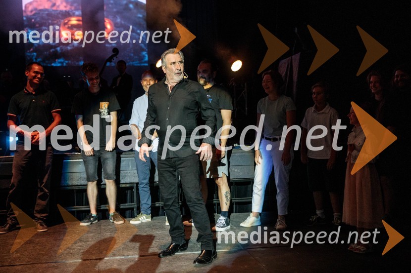  William  Kircher, igralec, povezovalecKoncert filmske glasbe Gospodarja prstanov in Hobita, 71. Ljubljana Festival