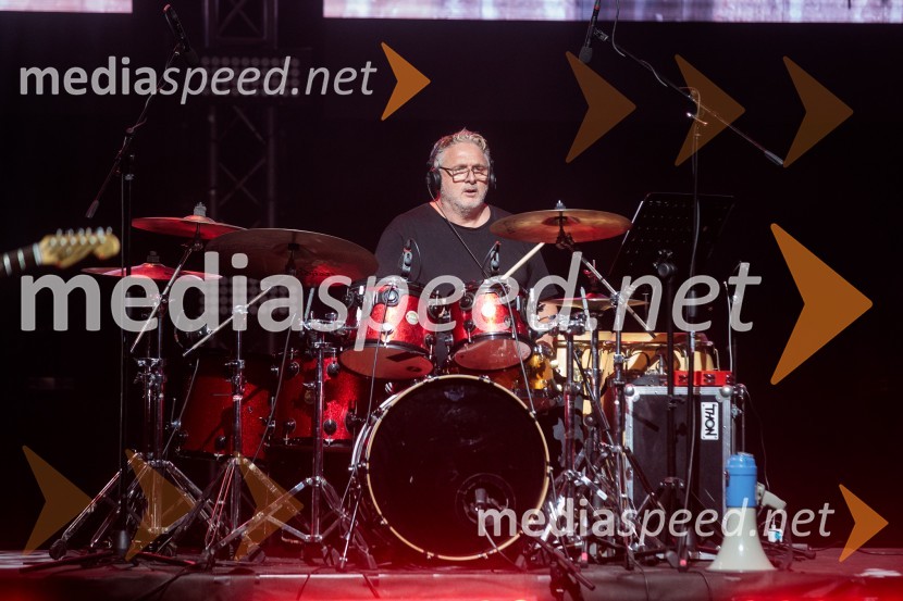 Pink Floyd z znamenito rock opero The Wall na 71. Ljubljana Festivalu