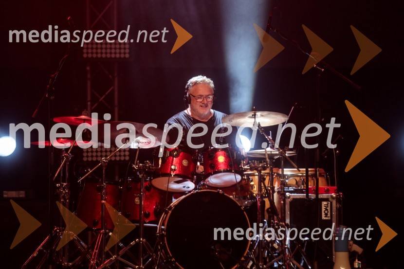 Pink Floyd z znamenito rock opero The Wall na 71. Ljubljana Festivalu