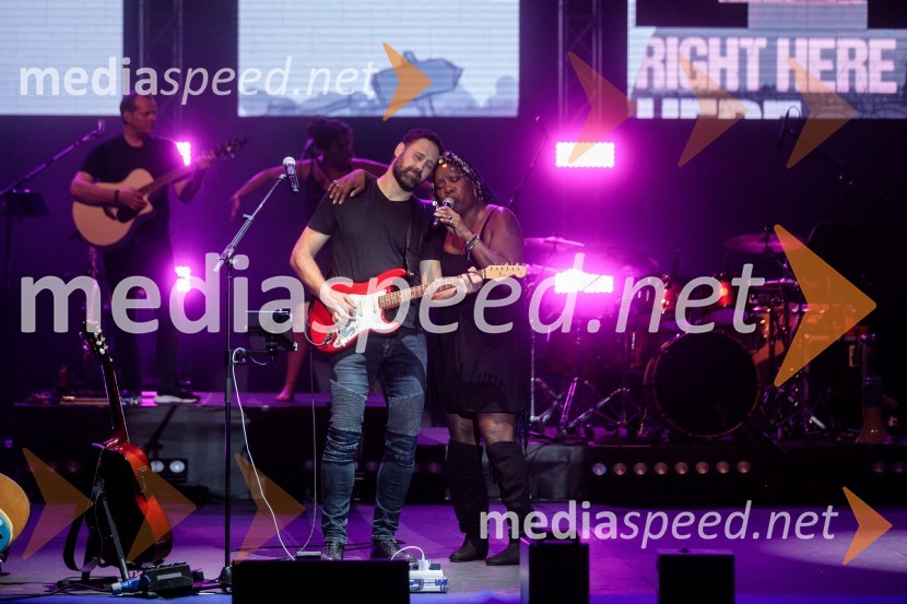  Michael Stockschläge, Meddle;  Durga McBroom, pevkaPink Floyd z znamenito rock opero The Wall na 71. Ljubljana Festivalu