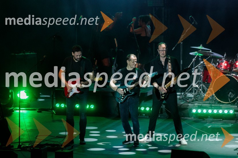  Michael Stockschläge, Meddle;  Micky Brülls, Maddle;  Olaf Hansen, MeddlePink Floyd z znamenito rock opero The Wall na 71. Ljubljana Festivalu