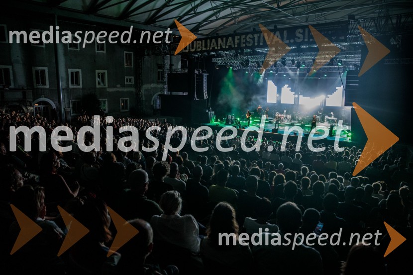 Pink Floyd z znamenito rock opero The Wall na 71. Ljubljana Festivalu