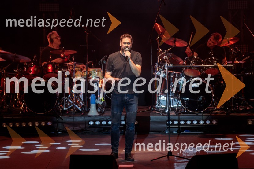  Michael Stockschläge, MeddlePink Floyd z znamenito rock opero The Wall na 71. Ljubljana Festivalu