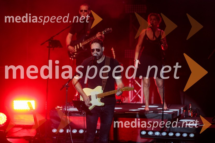  Michael Stockschläge, MeddlePink Floyd z znamenito rock opero The Wall na 71. Ljubljana Festivalu