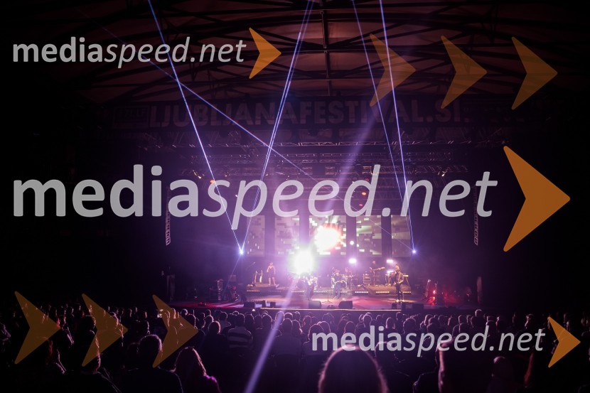 Pink Floyd z znamenito rock opero The Wall na 71. Ljubljana Festivalu