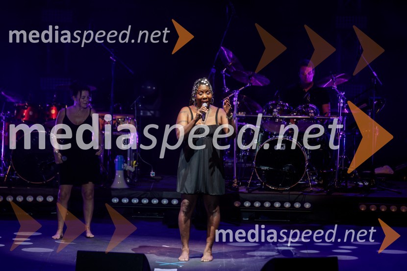  Durga McBroom, pevkaPink Floyd z znamenito rock opero The Wall na 71. Ljubljana Festivalu