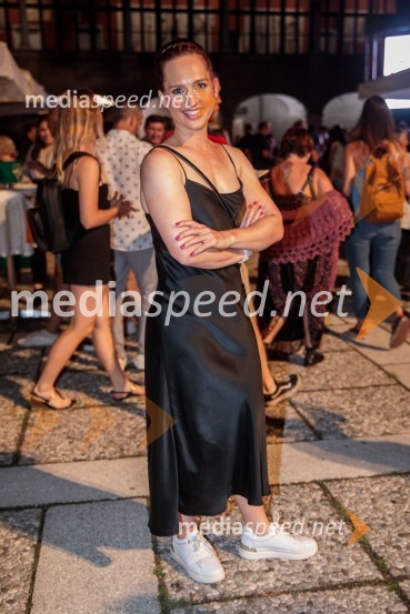  Katarina Braniselj, voditeljica, Planet 18Filmska glasba oskarjevca Hansa Zimmerja, 71. Ljubljana Festival