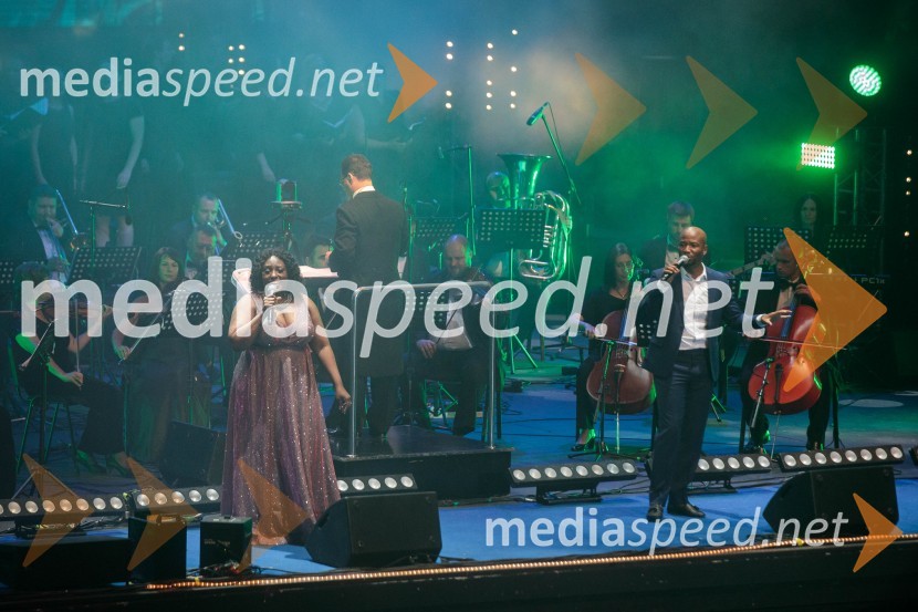  Solani Manyike, pevka;  ... Filmska glasba oskarjevca Hansa Zimmerja, 71. Ljubljana Festival