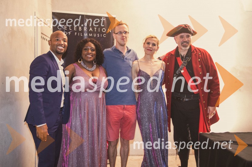  ... ;  Solani Manyike, pevka;  ... ;  Johanna  Krumin, pevka;  Jonathan Linsley, igralecFilmska glasba oskarjevca Hansa Zimmerja, 71. Ljubljana Festival