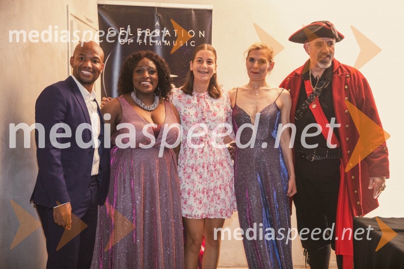  ... ;  Solani Manyike, pevka;  ... ;  Johanna  Krumin, pevka;  Jonathan Linsley, igralecFilmska glasba oskarjevca Hansa Zimmerja, 71. Ljubljana Festival