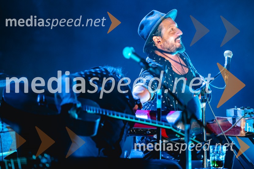  Denis Horvat - Duki, glasbenik, Hamo & Tribute 2 LoveDobrodelni koncert skupine Hamo & Tribute 2 Love v Minoritih