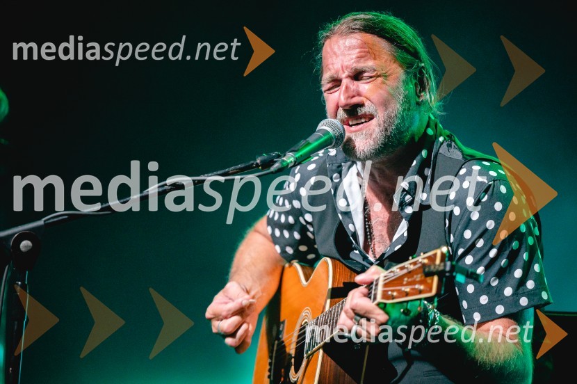  Matevž Šalehar - Hamo, glasbenikDobrodelni koncert skupine Hamo & Tribute 2 Love v Minoritih