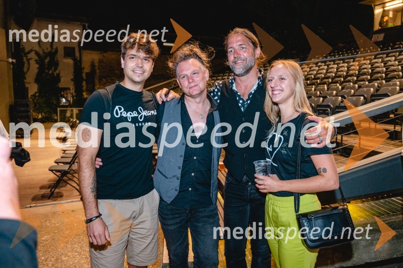  ... ;  Peter Dekleva, glasbenik, Hamo & Tribute 2 Love;  Matevž Šalehar - Hamo, glasbenik;  ... Dobrodelni koncert skupine Hamo & Tribute 2 Love v Minoritih