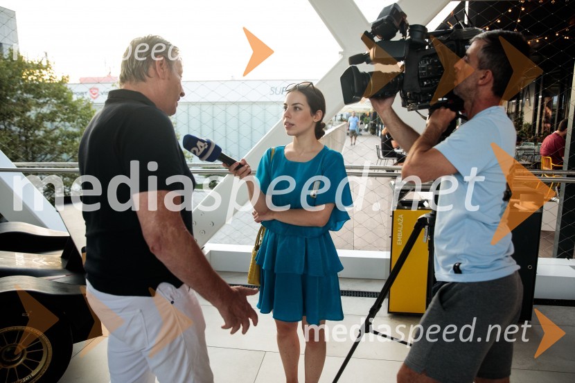  Matjaž Tomlje, poslovnež, glavni urednik revije Avto Šport;  ... ;  ... Gran Turismo, premiera v Cineplexx Ljubljana