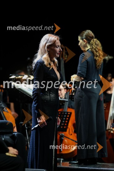  Ute Lemper, pevkaUte Lemper in Slovenski mladinski orkester, 71. Ljubljana Festival