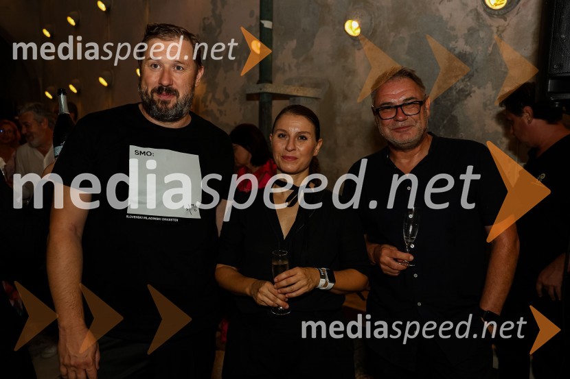  Tomo Peršuh, direktor, Slovenski mladinski orkester;  Živa Ploj Peršuh, dirigentka; prof. Matjaž Drevenšek, saksofonistUte Lemper in Slovenski mladinski orkester, 71. Ljubljana Festival