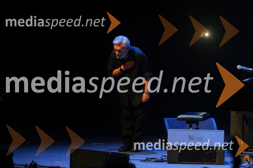  Cesar Camargo Mariano, pianistBossa de Novo & Cesar Camargo Mariano na 71. Ljubljana Festivalu